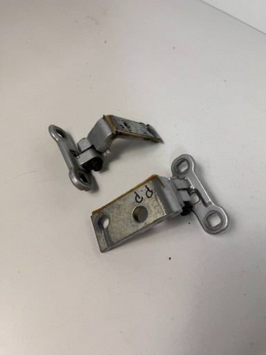 Volvo V60 II hinges door right front 31457957