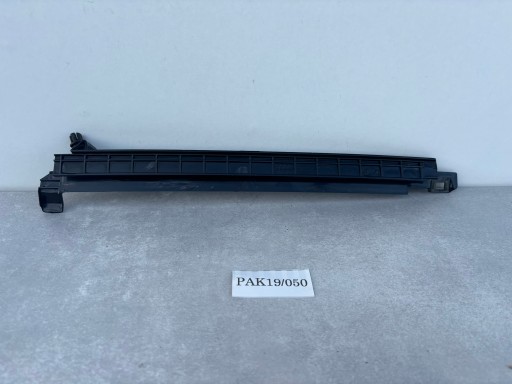 AUDI Q4 E-TRON PROWADNICA Fenster Tür rechts heck 89A839068 PAK19/050