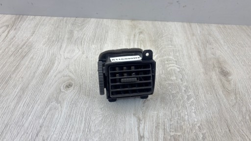 NISSAN X-TRAIL T30 right grid air conditioning devices consoles 68760-EQ000 K110/690WZ