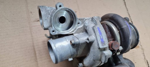 Maserati Quattroporte VI Turbolader TURBINA rechts 3.8 V8 298489