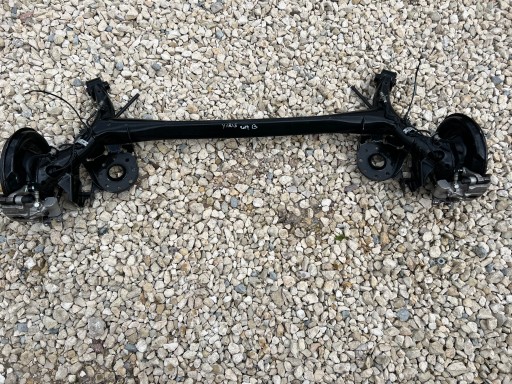 Toyota yaris ii iii балка задній міст задній голчастий диск