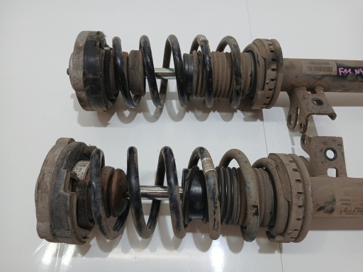 shock absorbers left right front BMW F10 F11 N47 KOMPLET 6784089 (24235582)
