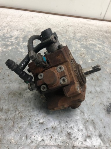 Einspritzpumpe 1.9 DCI F9Q870 RENAULT SCENIC III 8200779460