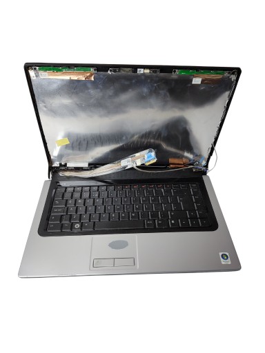 Dell Studio 1555