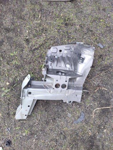 RENAULT CLIO IV front body quarter right