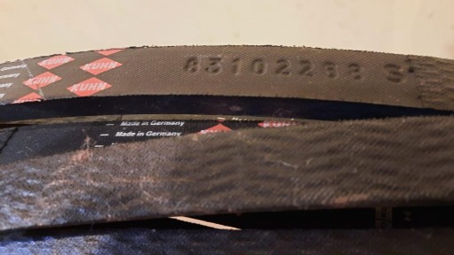 Клиновий ремінь KUHN 83102268