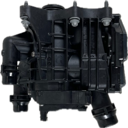 BMW G01 G20 G30 G31 termostat obal 8642560