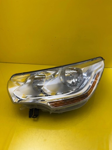 light left front Citroen C4 II 10-15 9687308280