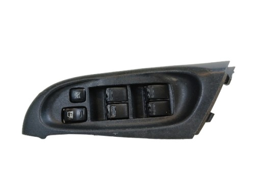 NISSAN ALMERA N16 PANEL Vitre Gauche Avant