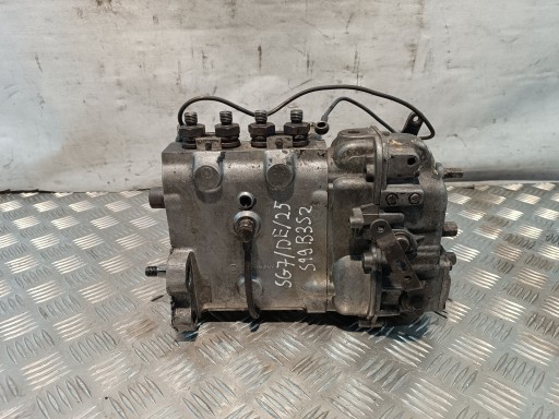 injection pump BOSCH 1400A8B495DL DEUTHZ-FAHR F4L912W