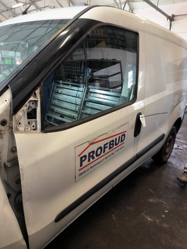 door left front FIAT DOBLO II LIFT