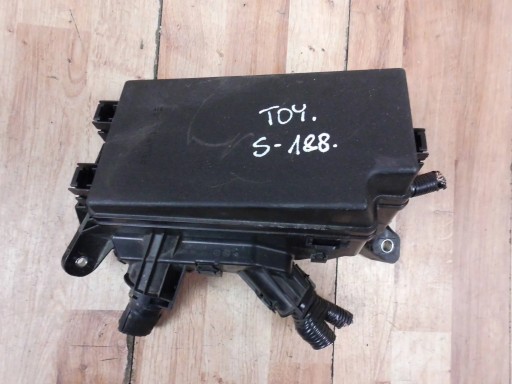 Toyota C-HR 1.8 module compartment of fuses 82641-47050-A