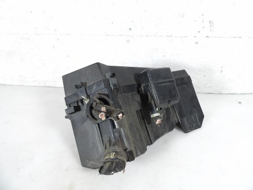SUBARU LEGACY V 2.0D Module fusibles MB702800B