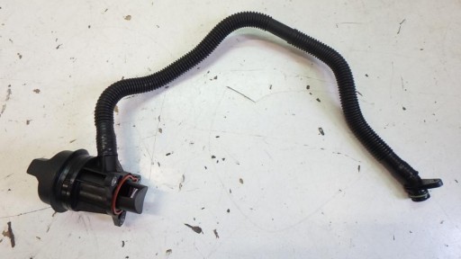 Мерседес 2.0 масло заливний ковпачок A2600104900