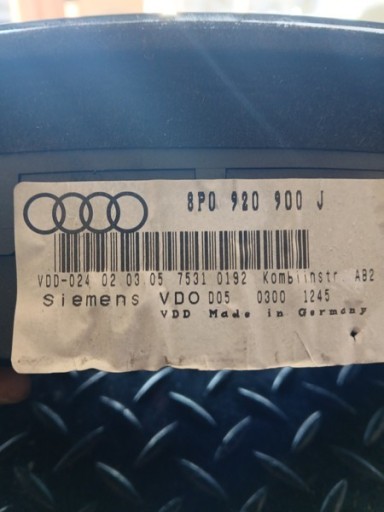 dials 8K0920900J AUDI A4 B8 2.0 TDI
