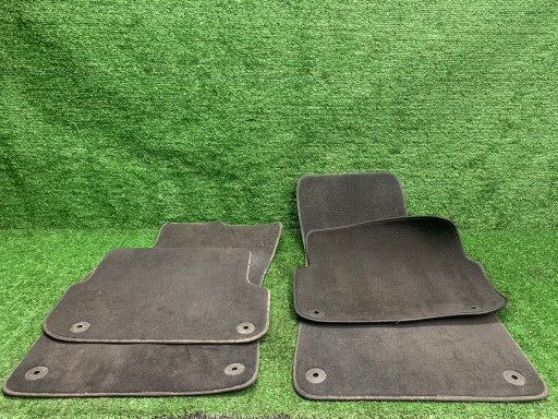 tappetini welurowe komplet Audi A6 4F 4F1863691H 4F0863683D