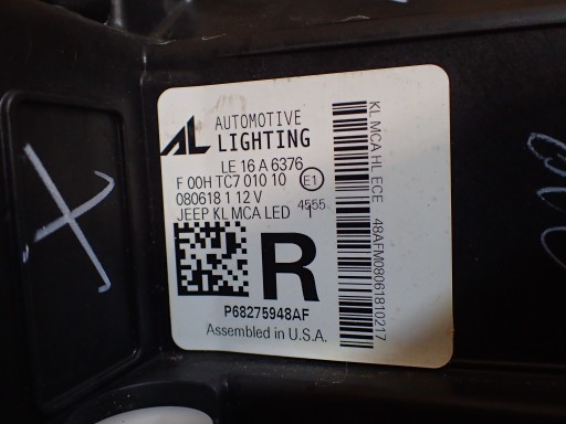 LIGHT FRONT RIGHT JEEP CHEROKEE KL LIFT 18- FULL