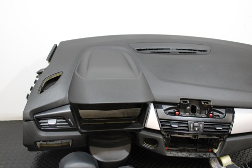 dashboard console airbag airbags BMW 2 F45 ACTIVE TOURER