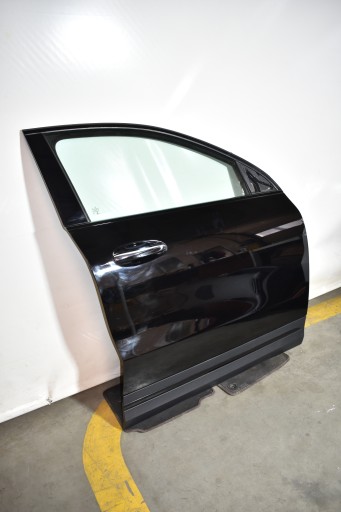 IDEALNE door front front right MERCEDES GLA H247 of wheels. 696 1
