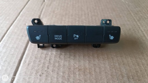 HYUNDAI BAYON switch DRIVE MODE heating seats 93300Q0050