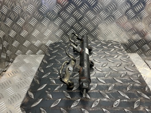 Rampe injection PEUGEOT 607 4R8Q-9D200-BC