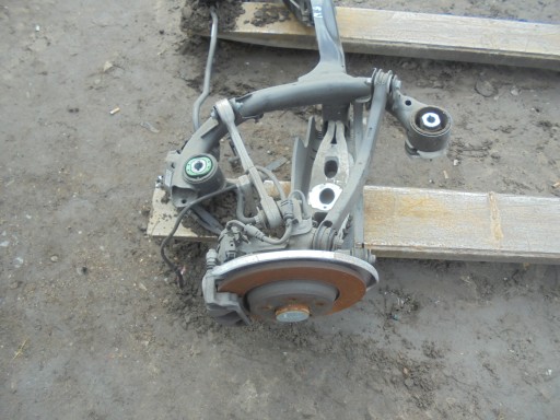 Задняя левая подвеска audi a5 8w