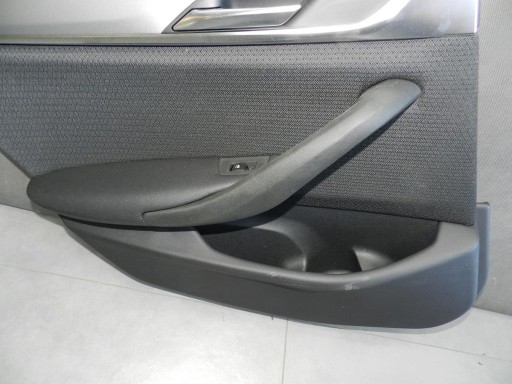 BMW 5 G31 kárpit ajtó bal far 60382281