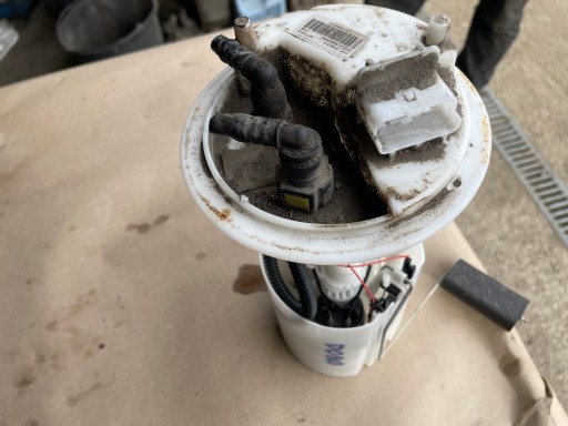 DOBLO II 1,4 T-JET feed pump 51864315