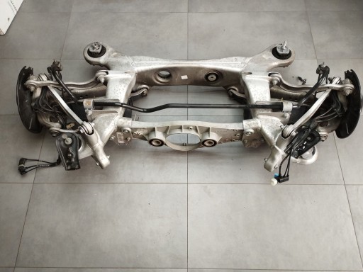 Mercedes-Benz S W222 2014 Renfort pare choc Pont arrière Suspension Arrière A2223505202