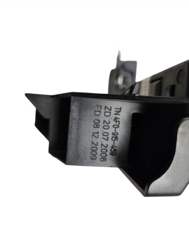 module control unit of the battery terminal AUDI A6 C6 4F0915459