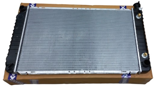 56012 - Водяной радиатор двигателя nrf chevrolet blazer s10 4.3 1994-2005 гг.