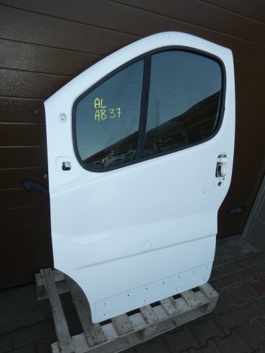 door front left TRAFIC II VIVARO PRIMASTAR complete BIALE