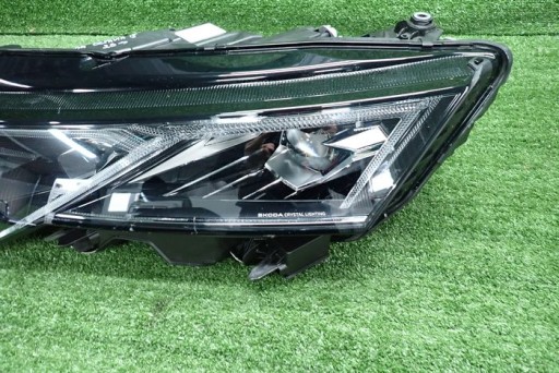 SKODA OCTAVIA IV CRYSTLA LIGHTING LIFT 23- reflektor left light 5E4941035