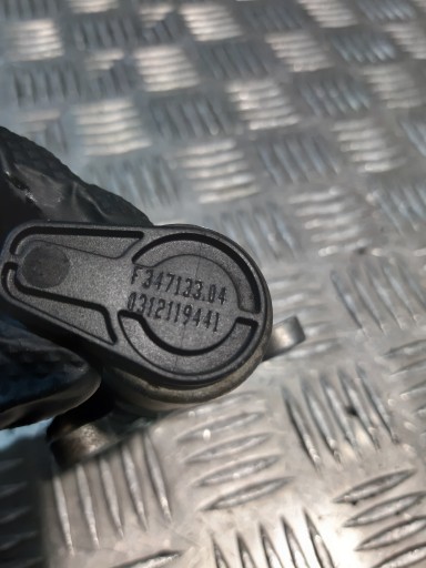 sensor valve ZMIENNYCH FAZ of the gear F34711602 VOLVO S60 2.5B