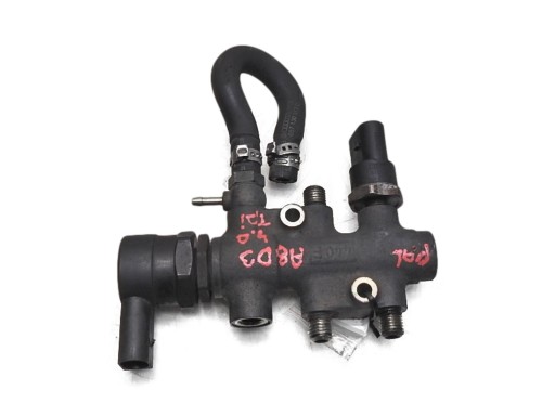 057130763H F00R001615 - Розподільник палива Ауді А8 Д3 4.0 В8 ТДІ 057130763Х Ф00Р001615