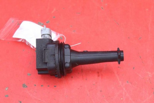 coil ignition 8677837 VOLVO V50 2.4 MT 170 KM 03-11