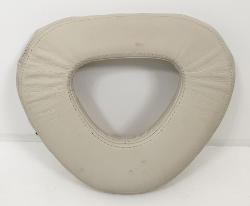 ПІДГОЛІВНИК ПЕРЕДНІЙ ЛІВИЙ SMART FORTWO 450