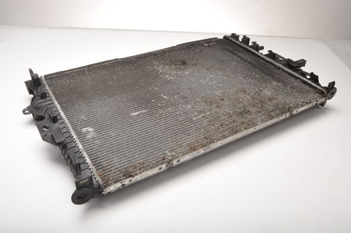 VOLVO V40 II 1.6 D2 радиатор водяного охлаждения 31319064