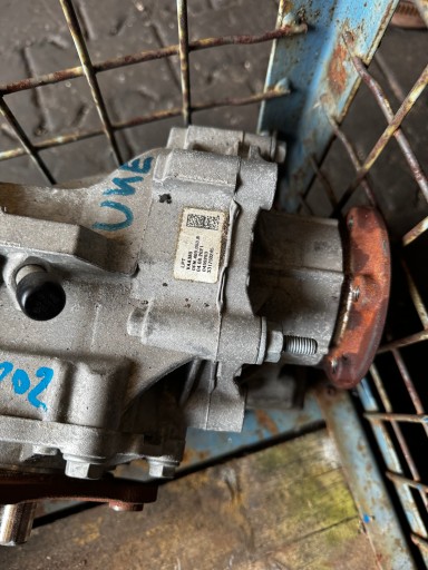 4002. REDUKTOR cambio ingranaggi VW SKODA 0FV409053B