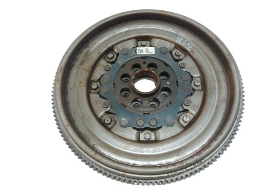 VOLANO USATO 06K105266AC 2.0 TSI TFSI Skoda Superb III (2015-)