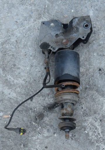 Замок, засув кабіни, комплект амортизаторів. daf xf 105