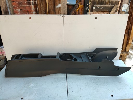 Центральний підлокітник Audi A3 8P 8P1863244A