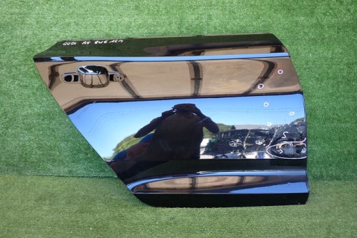 AUDI A5 16- door right rear. rear part