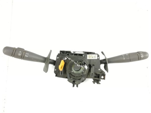 Commodo essuie glace RENAULT CLIO et (B/C57_. 5/357_) 1.2 (B/C57R) 770