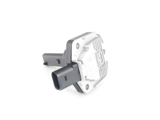 1J0907660F - Датчик рівня масла Vw Beetle, CC, EOS