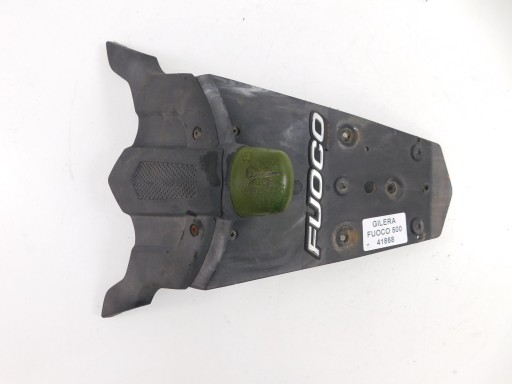 GILERA FUOCO 500 крепление задней панели M1