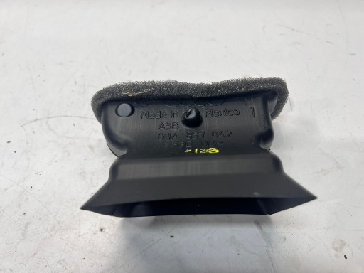 drain POWIETRZNY AUDI Q5 FY 80A857042