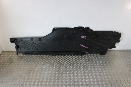 cover cover chassis left A2056841900 MERCEDES C-KLASA W205
