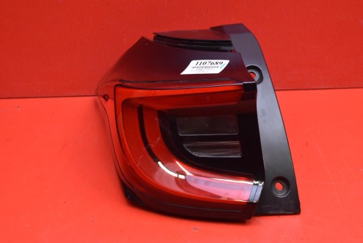 Licht links heck hinten K0-12 TOYOTA YARIS 4 IV 5D 20-24