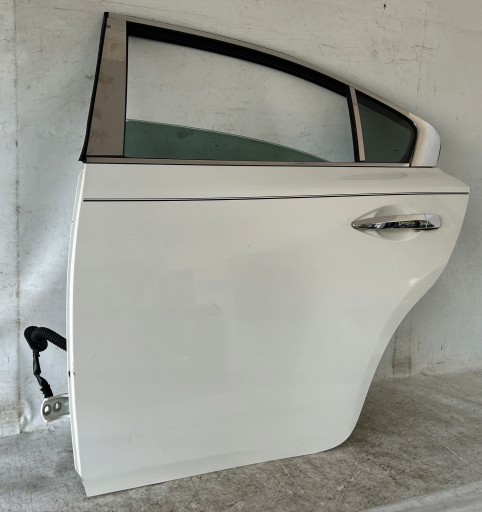 door left rear part rear. NISSAN MAXIMA A35 09- QX3